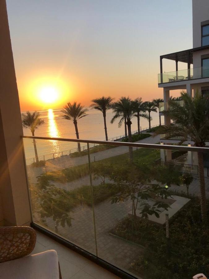 Ocean Mountain View Apartment At The Address Fujairah Luaran gambar